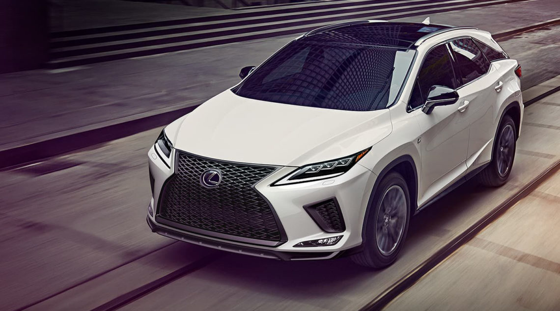 The Lexus RX 350 is ideal for tailgating.
