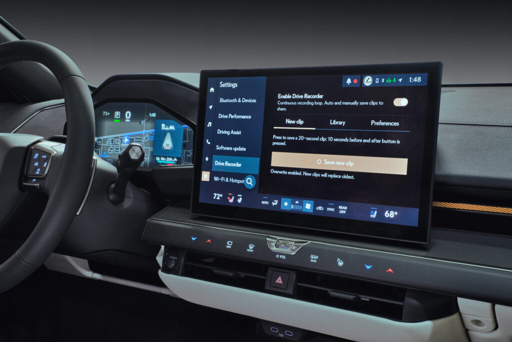 Dashboard showing the new Lexus multimedia interface
